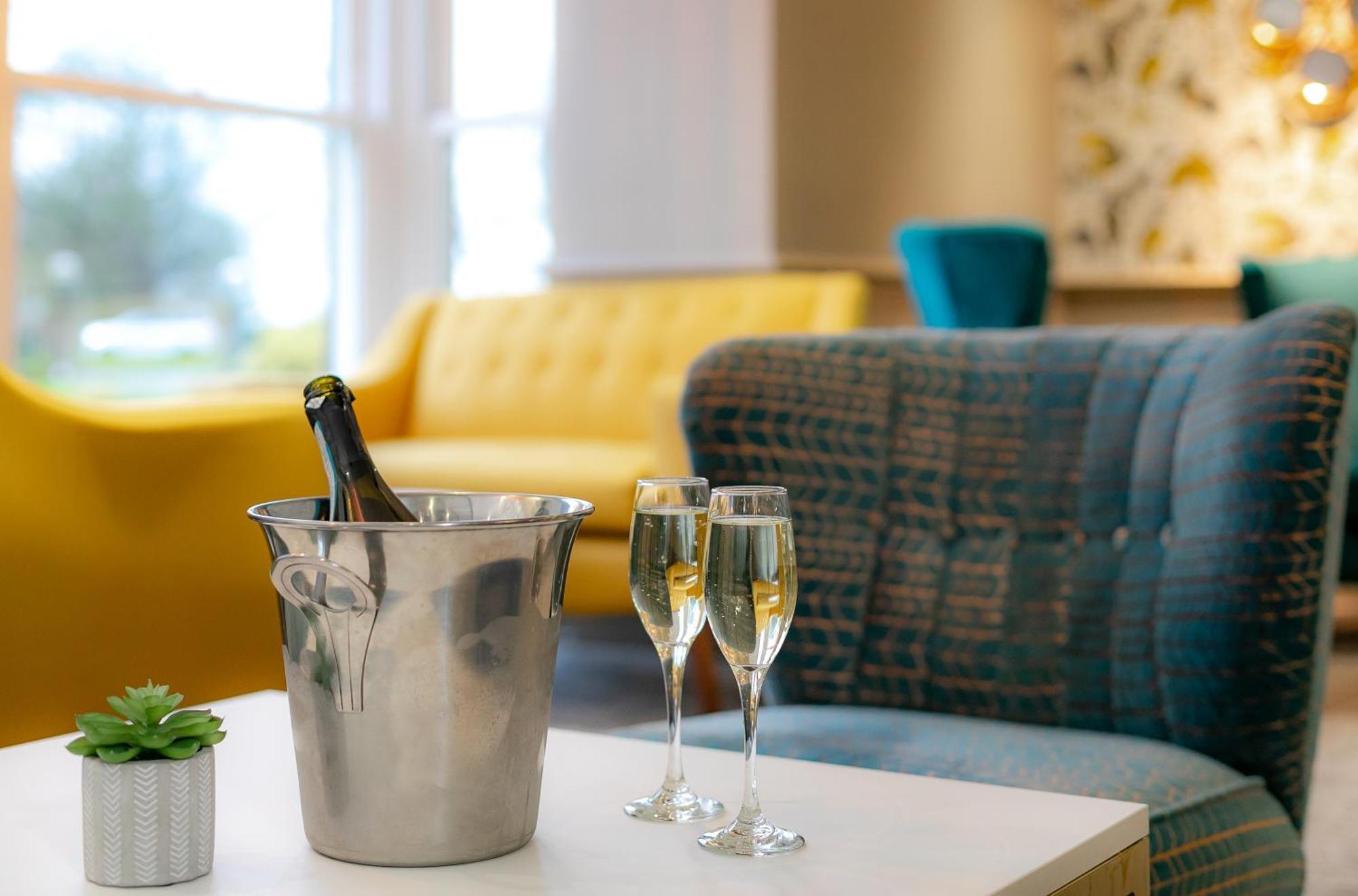 Cedar Court Hotel Χαρογκέιτ Εξωτερικό φωτογραφία